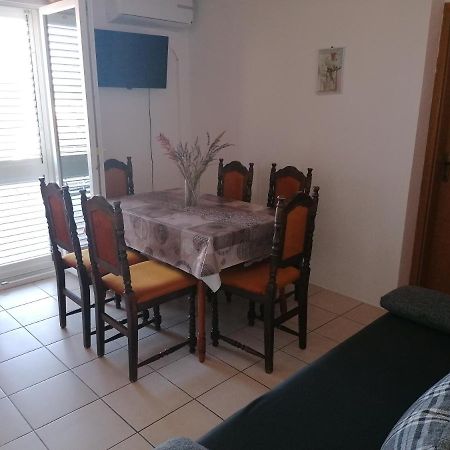 Apartment Dalmatien Raslina Buitenkant foto