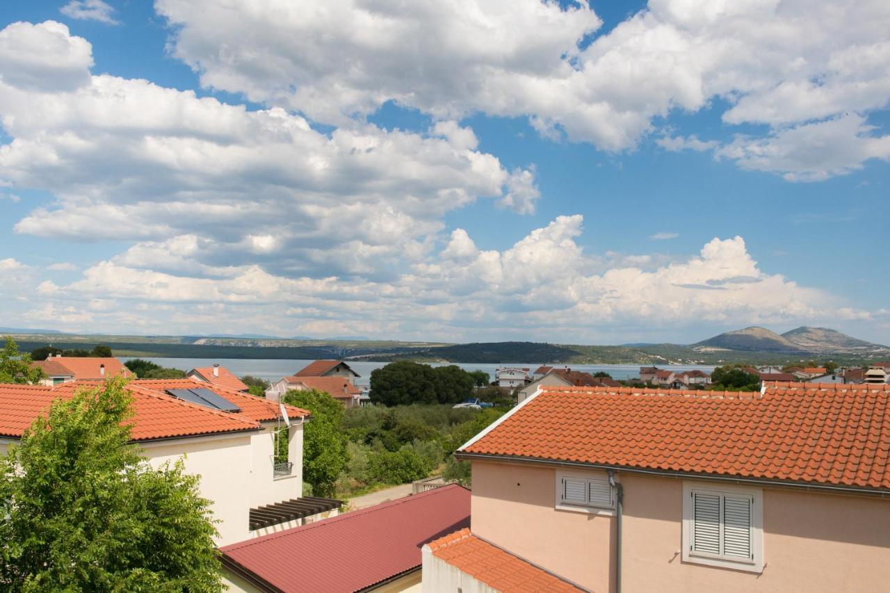 Apartment Dalmatien Raslina Buitenkant foto