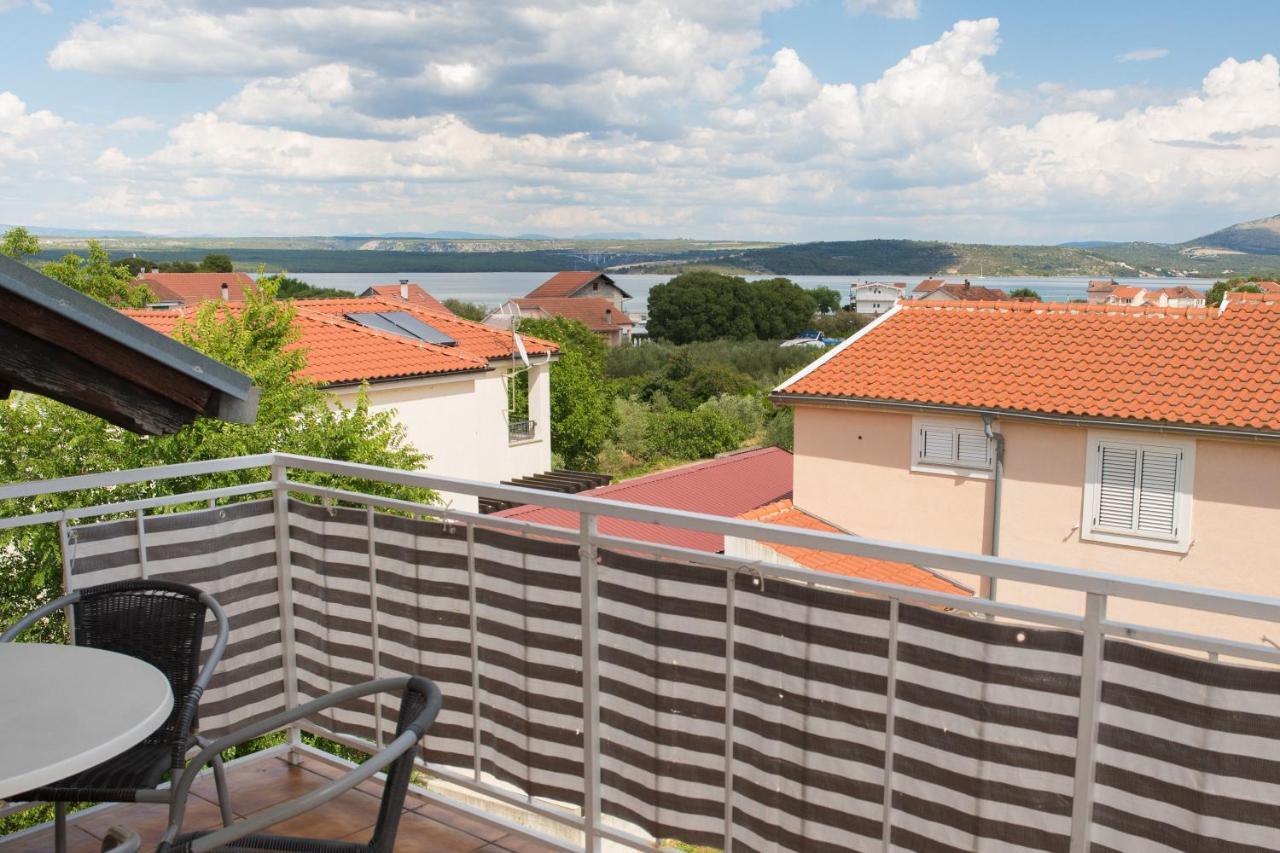 Apartment Dalmatien Raslina Buitenkant foto